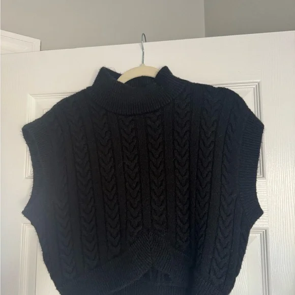 Vici Black Cable Knit Women's Sweater - Picture 2 of 7